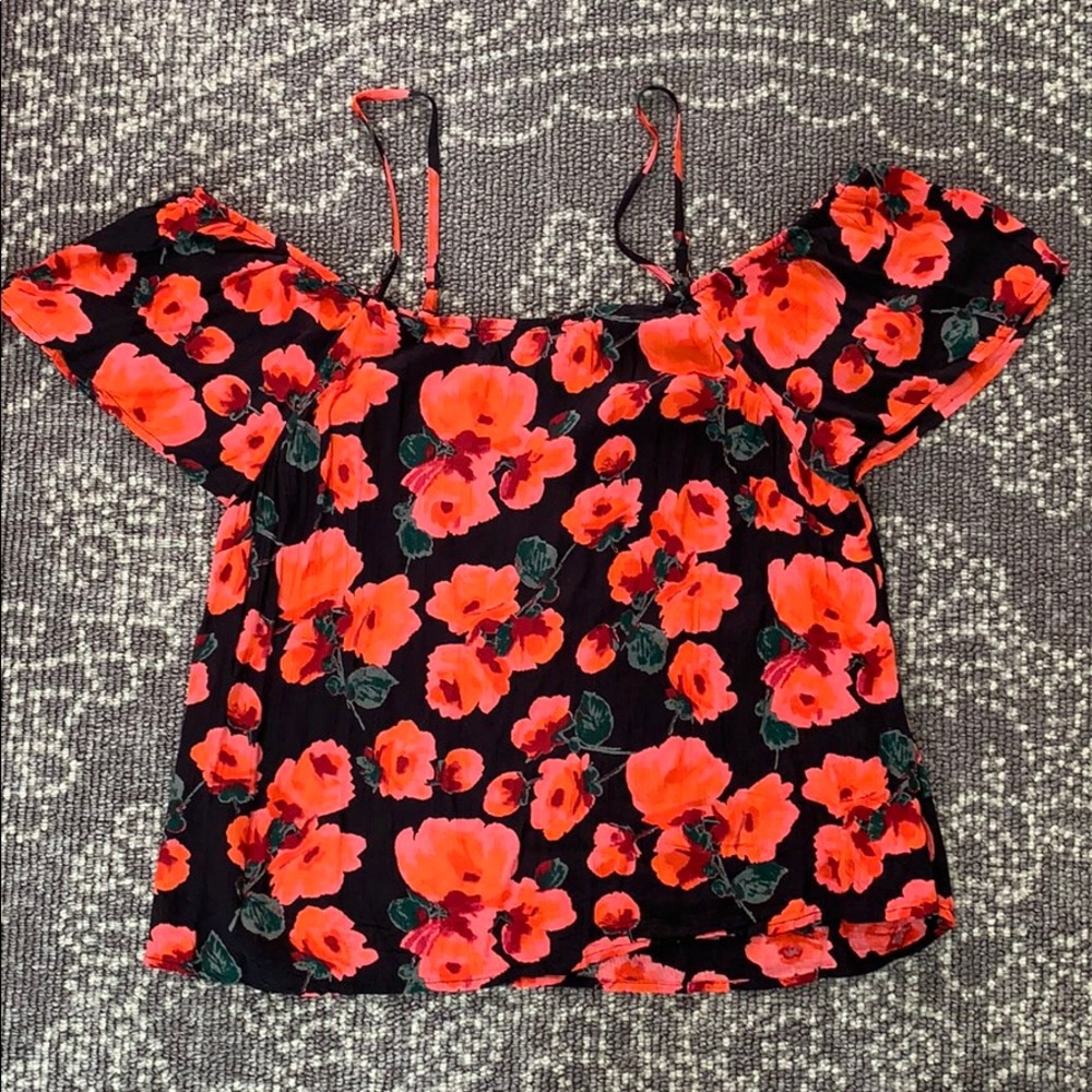Billabong cold shoulder blouse